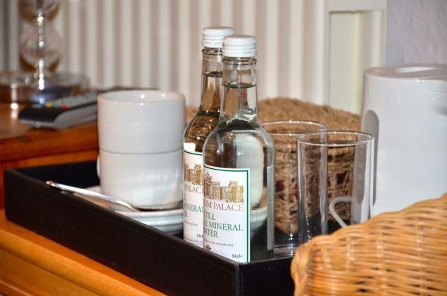 คอทส์โวลด์ การ์เด้น ที รูมส์ Bed & Breakfast Stow-on-the-Wold ห้อง รูปภาพ